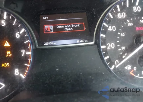 2017 Nissan Altima 2.5 Sr z USA, uszkodzony, nr VIN 1N4AL3AP8HC228563